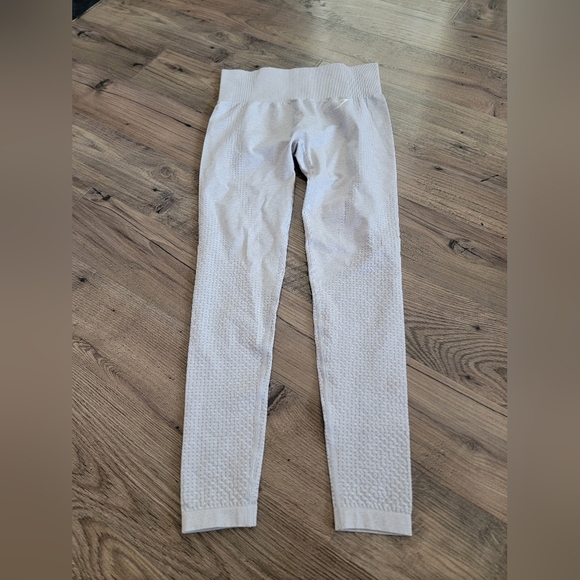 Gymshark Vital Seamless Leggings size small - Picture 2 of 10